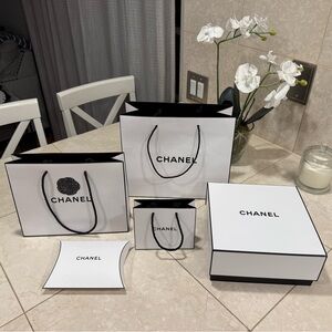 CHANEL Bag & Box Set